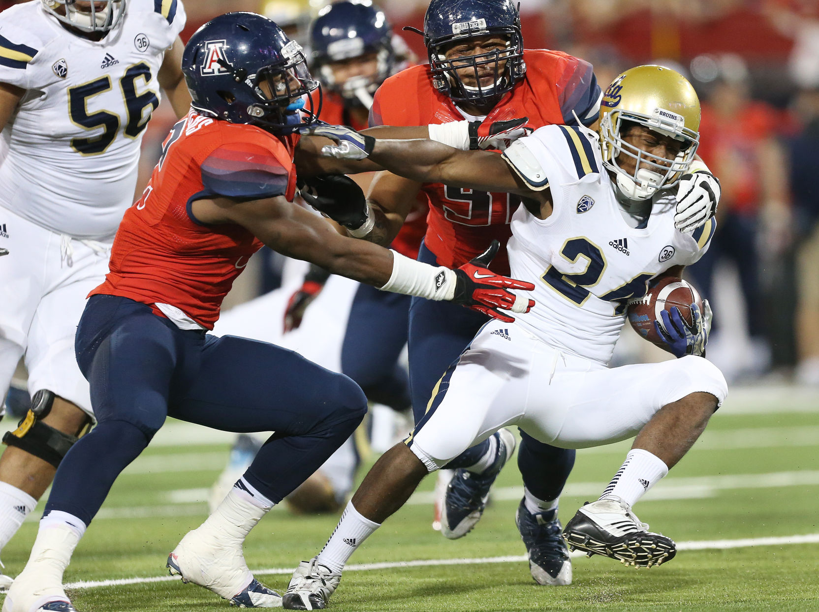 University of ÃÛÁÄÖ±²¥ football player Marquis Flowers